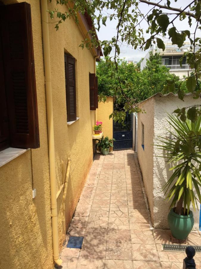 Cosy Guesthouse-Souterrain With Garden In City Center Corinth エクステリア 写真